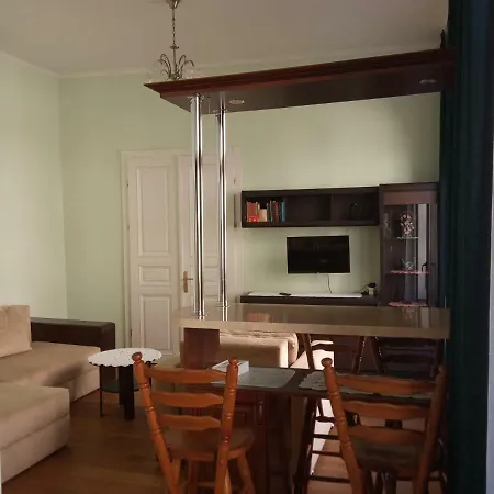 Mamyna Svitlycya Apartment